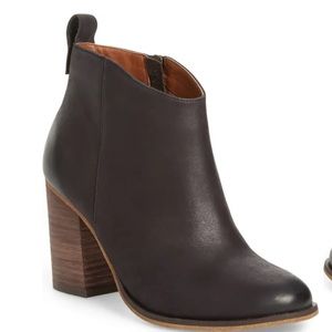 BP Lance Leather Block Heel Bootie
